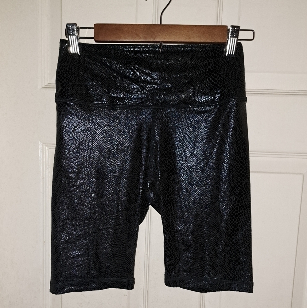 No brand no size faux Leather shorts